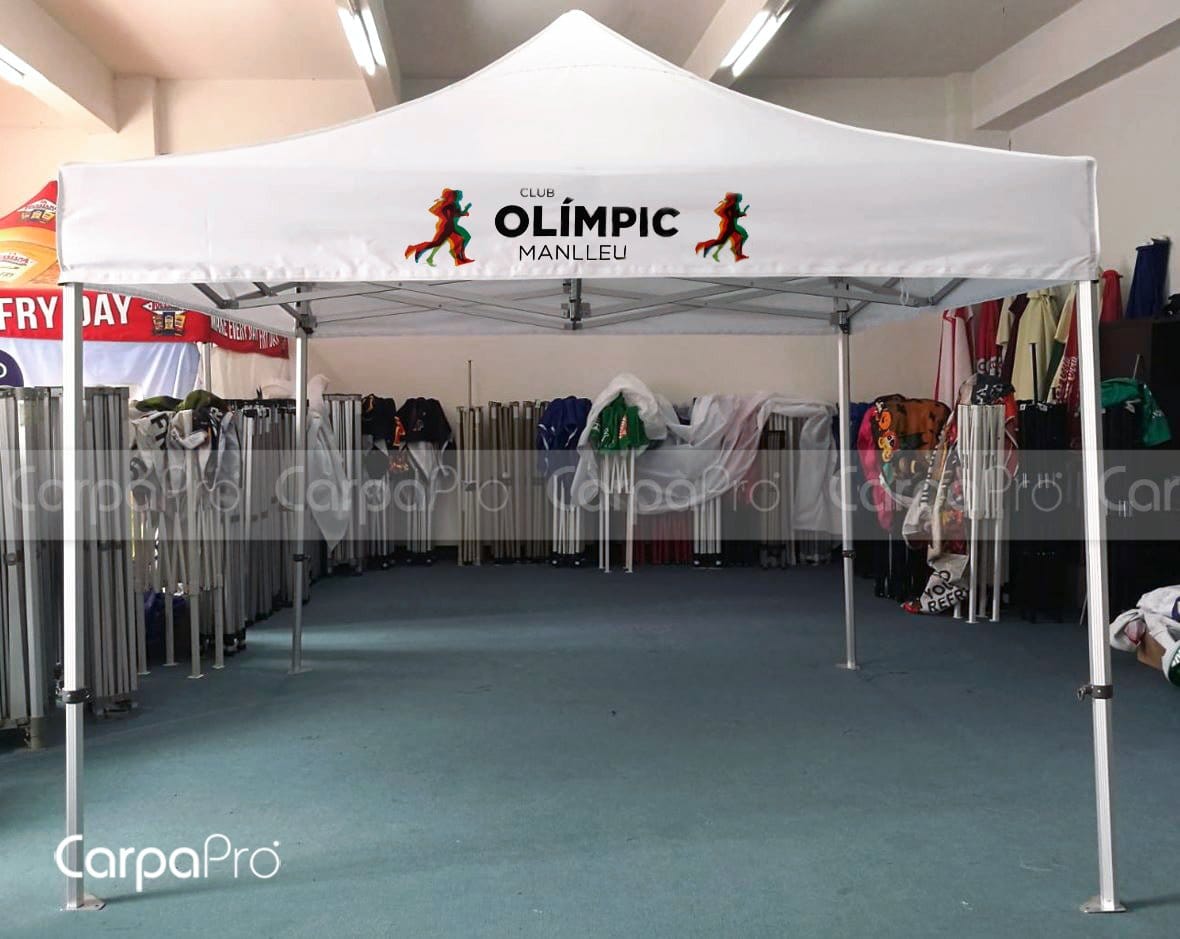 Carpa plegable BigFoot personalizada para club deportivo